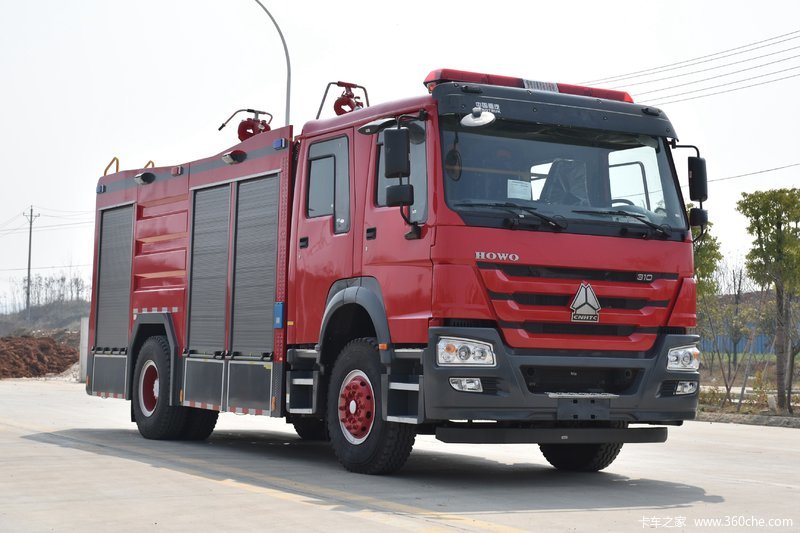 國六重汽豪沃干粉泡沫聯用消防車